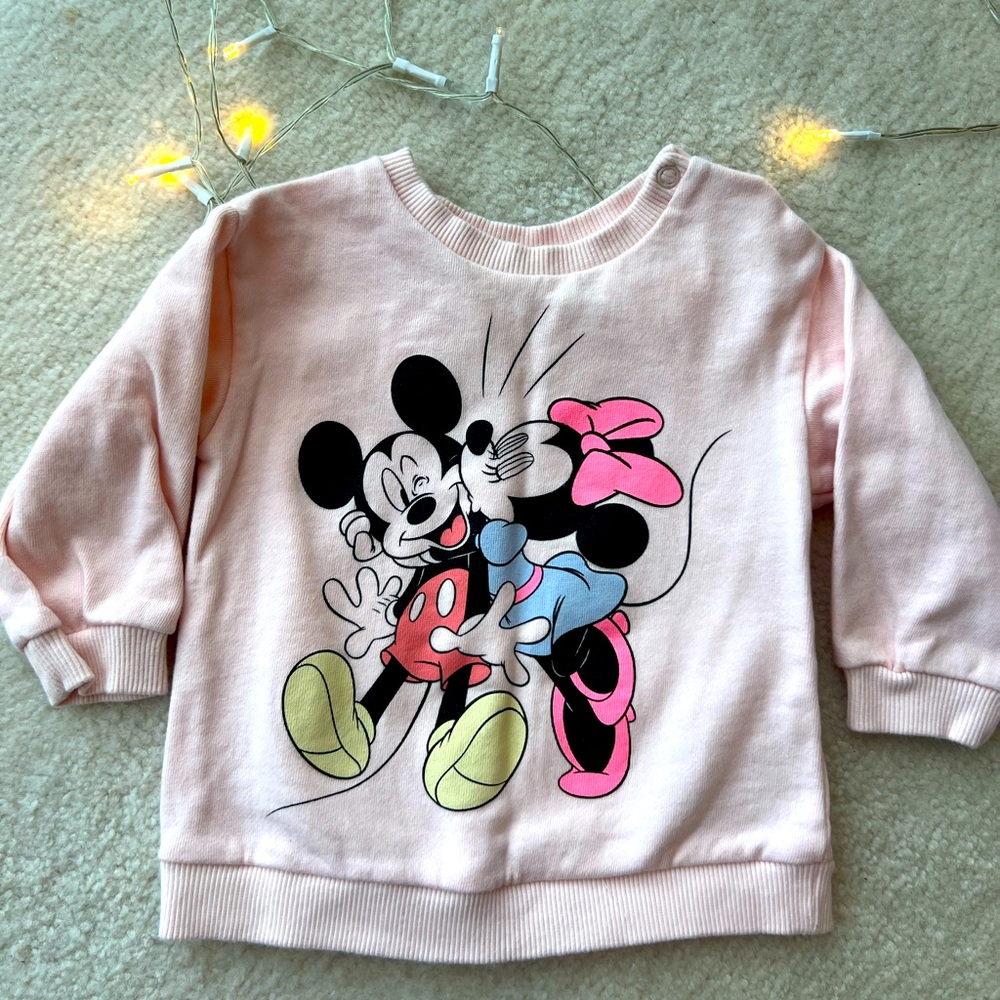 H&M Mickey Mouse Minnie Mouse Kisses Girls Pink Long Sleeve Sweatshirt Top